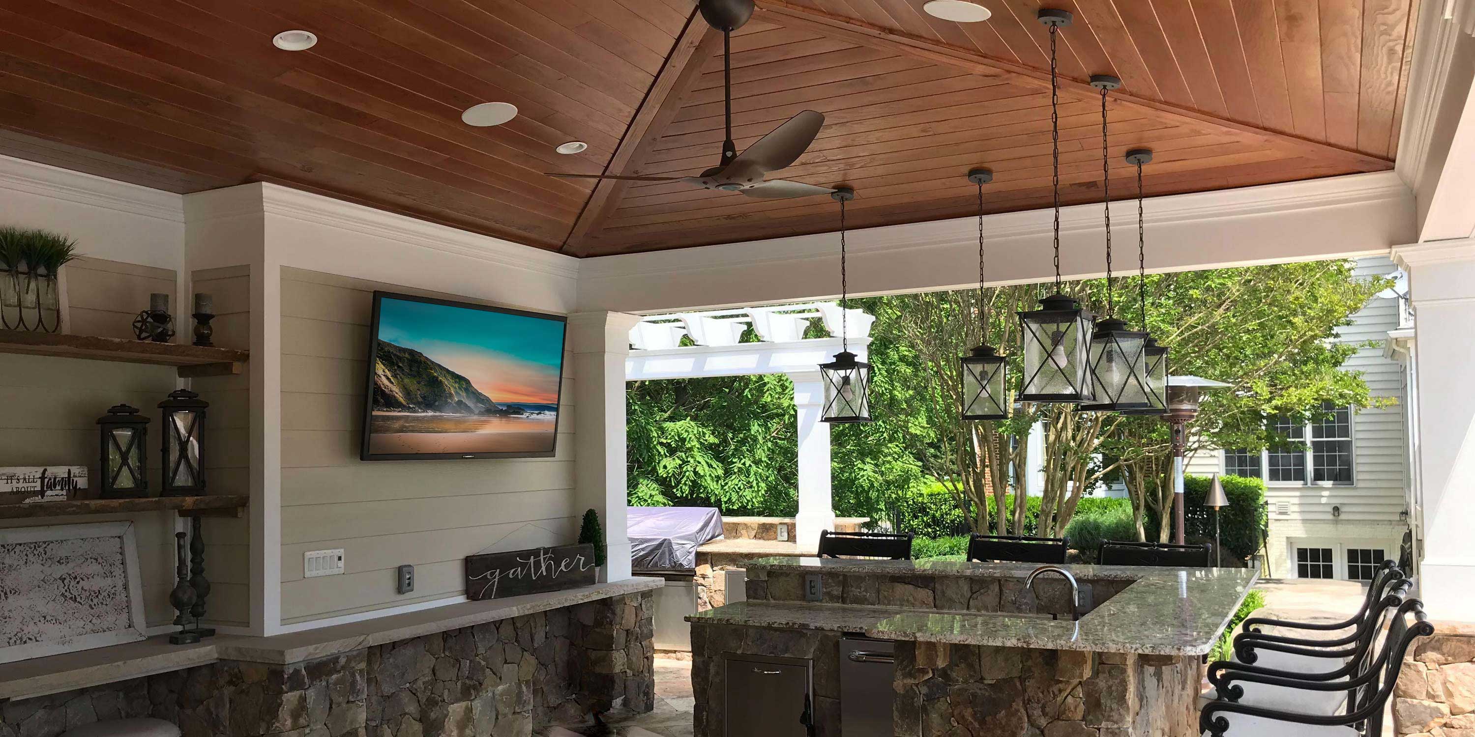 lighting fixtures in an outdoor kitchen